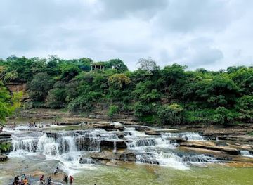 india/tamil-nadu/attraction/entrance-to-agayaa-ganga-falls-ticket-counter