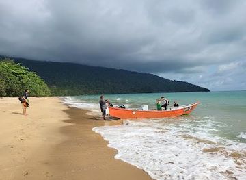 malaysia/kuching/attraction/paradesa-borneo-travel-tour