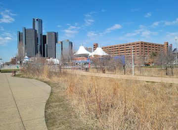 michigan/detroit/eastern-market/attraction/william-g-milliken-state-park-and-harbor