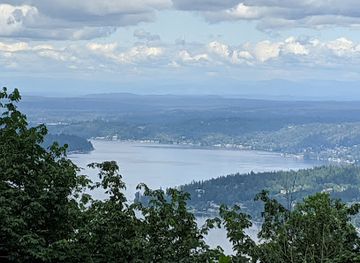 washington/renton/attraction/cougar-mountain-regional-wildland-park