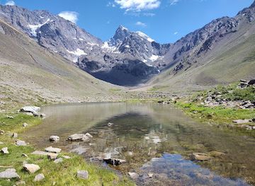chile/metropolitan-region-of-santiago/attraction/el-morado-natural-monument