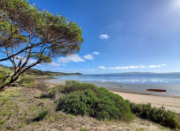 australia/kangaroo-island/attraction/reeves-point