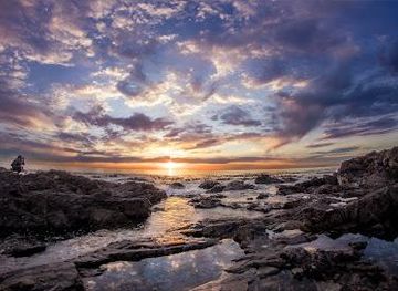 south-africa/cape-town/attraction/three-anchor-bay