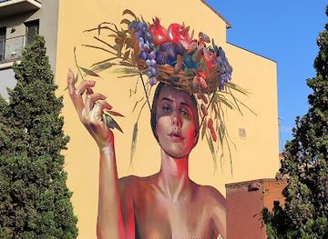 spain/lleida/attraction/mural-dona-amb-cistell-de-fruita