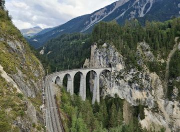 switzerland/graubunden/attraction/landwasser-viaduct
