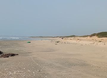 the-gambia/jokadu/attraction/beach