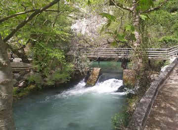 greece/euboea/attraction/kolethra-spring