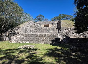 belize/corozal-district/attraction/santa-rita-archaeological-site