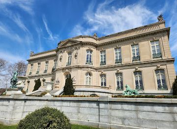 rhode-island/west-bay/attraction/the-elms