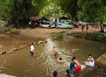 trinidad-and-tobago/tunapuna-piarco/attraction/lopinot-river