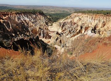 madagascar/ankarafantsika-national-park/attraction/canyon-ankorokaroka-du-parc-d-ankarafantsika
