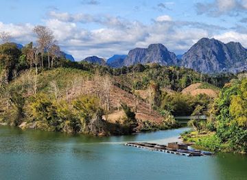 laos/khammouane-province/attraction/bomb-boats-viewpoint