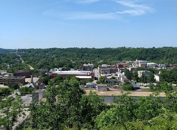 kentucky/bluegrass-region/attraction/sullivan-house-visitor-center-at-leslie-morris-park-at-fort-hill