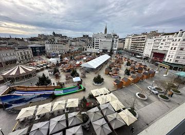 france/limousin/attraction/place-de-la-republique-limoges