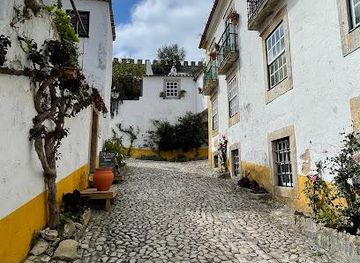 portugal/caldas-da-rainha/attraction/r-direita
