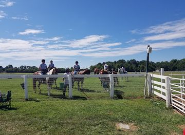 tennessee/mississippi-delta/attraction/the-mint-gaming-hall-kentucky-downs