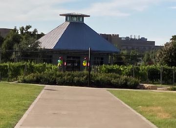 texas/college-station/attraction/the-gardens-at-texas-a-m-university