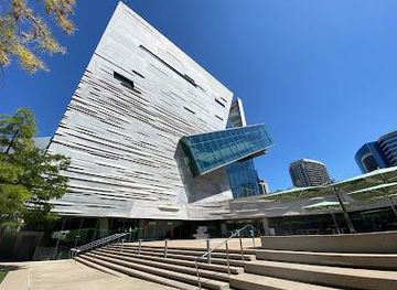texas/dallas/attraction/perot-museum-of-nature-and-science