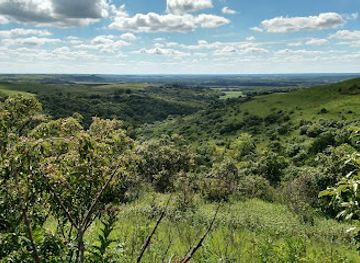 kansas/konza-prairie-biological-station/attraction/konza-prairie-kansas-valley-lookout-point