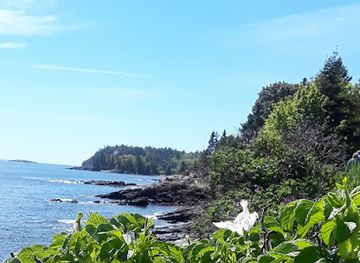 maine/washington-county/attraction/bar-harbor-shore-path