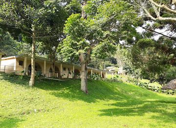 uganda/ssese-islands/attraction/ssese-islands-aquatic-and-farm-museum