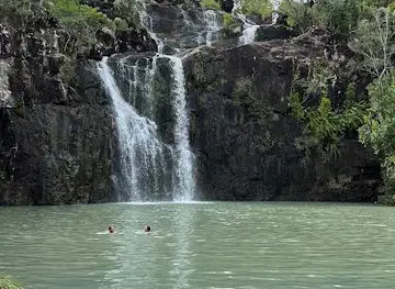 Cedar Creek Falls