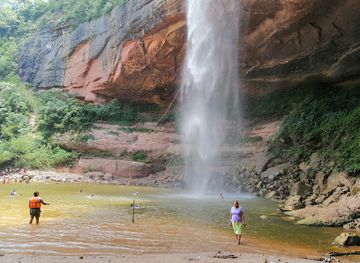 bolivia/amboro-national-park/attraction/cataratas-el-jardin-de-las-delicias