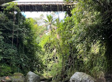 indonesia/ubud/attraction/pont-de-campuhan
