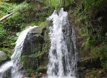 bulgaria/pirin-macedonia/attraction/st-nicholas-waterfall