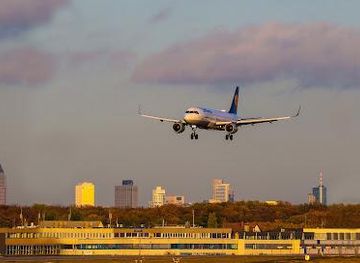 germany/frankfurt/attraction/observation-deck-on-the-north-west-runway