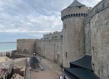 france/mont-saint-michel-bay/attraction/porte-saint-thomas