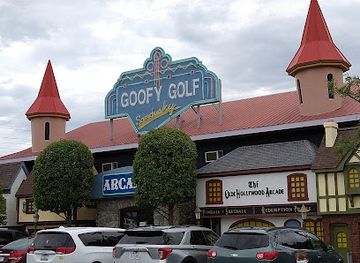 ohio/sandusky/attraction/goofy-golf