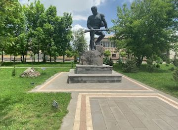 armenia/arpi-lake/attraction/stone-from-mount-ararat