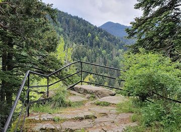bulgaria/rila/attraction/the-black-rock