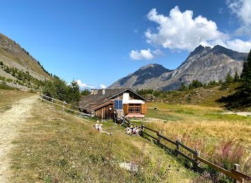 italy/aosta-valley/attraction/royal-hunting-house-at-orvieille