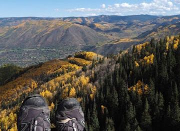 colorado/aspen/attraction/aspen-paragliding