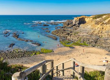 portugal/costa-vicentina/attraction/praia-de-nossa-senhora