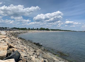 connecticut/bridgeport/attraction/fayerweather-island-light