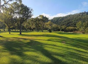 australia/magnetic-island/attraction/magnetic-island-country-club