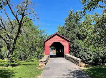 maryland/frederick/attraction/carroll-creek-covered-bridge