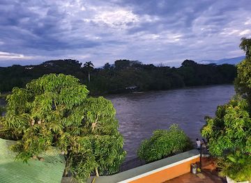 colombia/neiva/attraction/malecon-rio-magdalena-rio-yuma