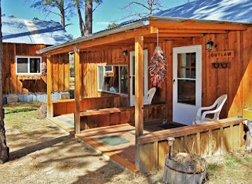 new-mexico/sangre-de-cristo-mountains/attraction/geronimo-trail-guest-ranch
