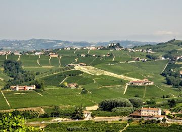 italy/roero/attraction/cappella-delle-brunate