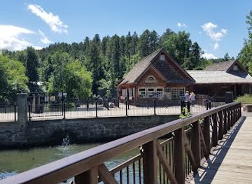 south-dakota/south-central-south-dakota/attraction/d-c-booth-historic-national-fish-hatchery-archives