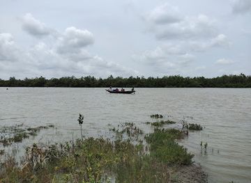 bangladesh/sundarbans-national-park/attraction/dhaki-picnic-spot