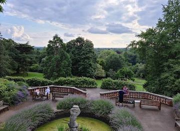 united-kingdom/windsor/attraction/terrace-gardens