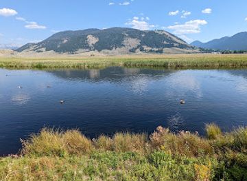wyoming/grand-teton-national-park/attraction/national-elk-refuge