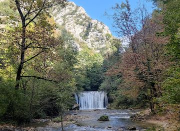 france/rhone-alpes/attraction/la-cascade-blanche