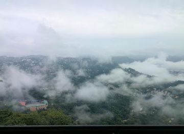 india/aizawl/attraction/tanhril-view
