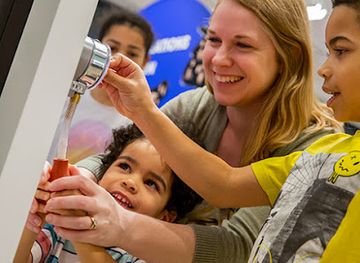 canada/lanaudiere/attraction/musee-de-la-sante-armand-frappier